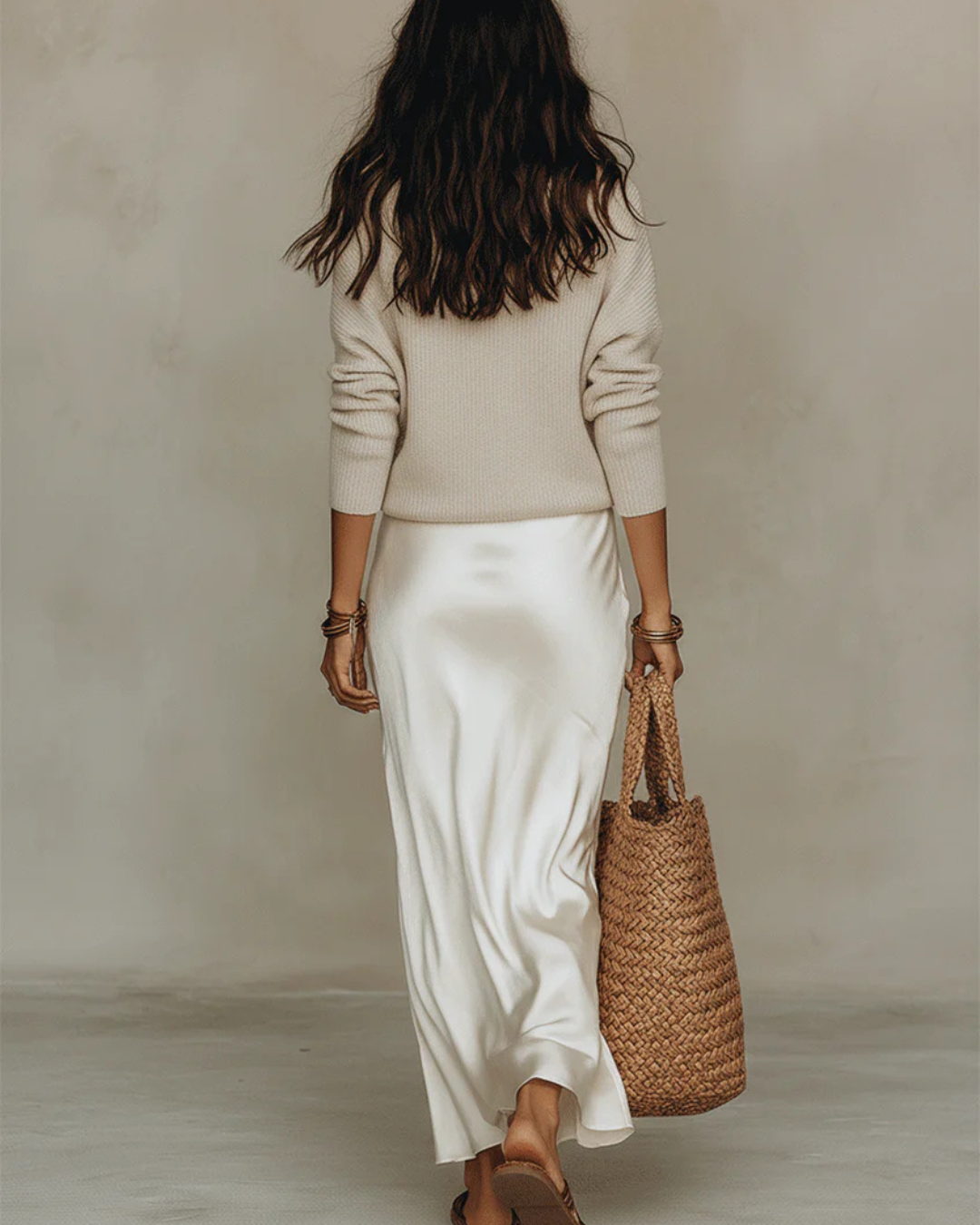 Ordo Maison™ Milano Abito Elena Satinato con Maglione