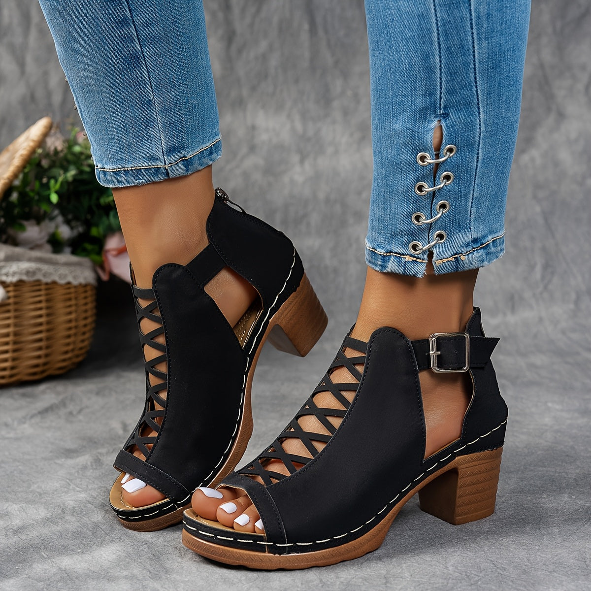 Ordo Maison™ Milano Sandali Nessa in Rete
